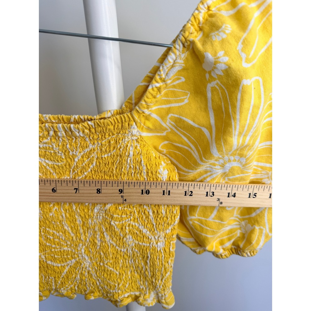 Universal Thread Yellow Floral Smocked Puff Sleeve Crop Top XS Square Neck Boho - Picture 6 of 6